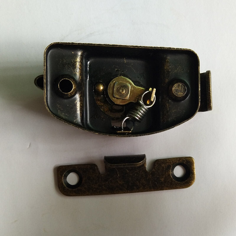 Furniture Hardware stamping accessories stretch table dining table hardware accessories abalone buckle Taiwan buckle dining table buckle 20pcs